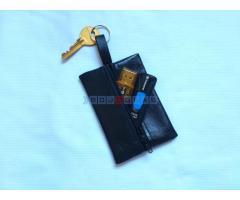 Privezak za ključeve-novčanik koža