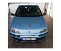 Prodajem Fiat Punto 1,2 2001.god - Fotografija 2/6