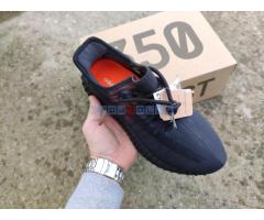 Adidas Yeezy Boost 350 V2 Mono Cinder - Fotografija 2/5
