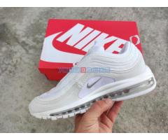 Nike Air Max 97 Triple White - Fotografija 3/5