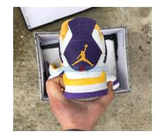Nike Air Jordan 4 Lakers - Fotografija 4/5
