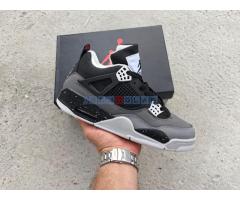 Nike Air Jordan 4 Retro Fear