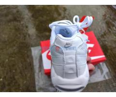 Nike Air Max 95 Triple White - Fotografija 4/5
