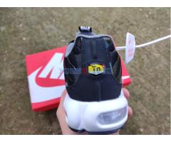 Nike Air Max Plus TN - Fotografija 4/5