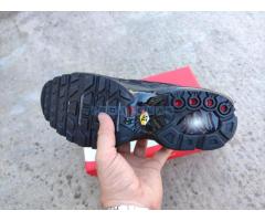 Nike Air Max Plus TN Triple Black - Fotografija 5/5