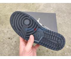 Nike Air Jordan 1 Low Light Smoke Grey - Fotografija 5/5