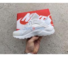 Nike Air Huarache Run Ultra White - Fotografija 3/5